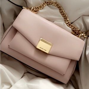 COPY - Michael Kors handbag with crossbody strap